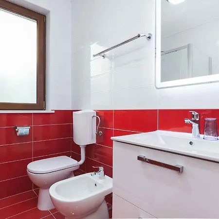 Apartament In Porec/istrien 10179 *